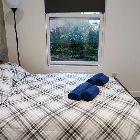 לונדון Modern Accommodation In Stoke Newington מראה חיצוני תמונה